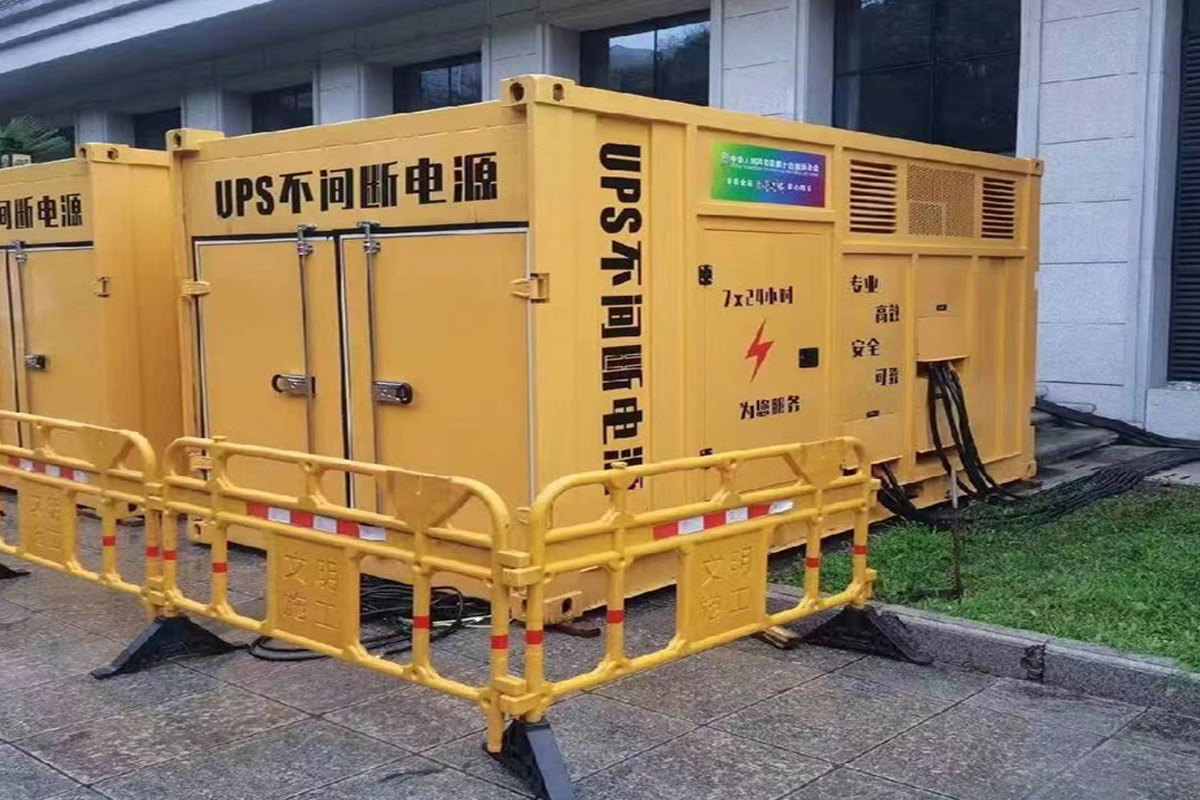 城厢发电机租赁施工现场